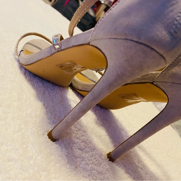 Brand New Suede Heels By EGO - Size 6 - Exact Heel Height 4.5 Inches - Box 48 - Picture 6 of 6